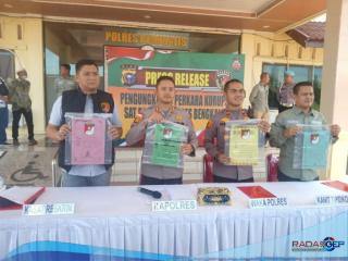 2 Orang Oknum Kades di Bengkalis Ditetapkan Sebagai Tersangka